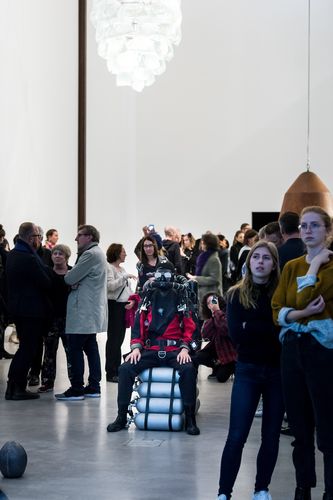 Eröffnung der Ausstellung "Julian Charrière. As We Used To Float" in der Berlinischen Galerie, 26.9.2019, Foto: Harry Schnitger Eröffnung der Ausstellung "Julian Charrière. As We Used To Float" in der Berlinischen Galerie, 26.9.2019, Foto: Harry Schnitger