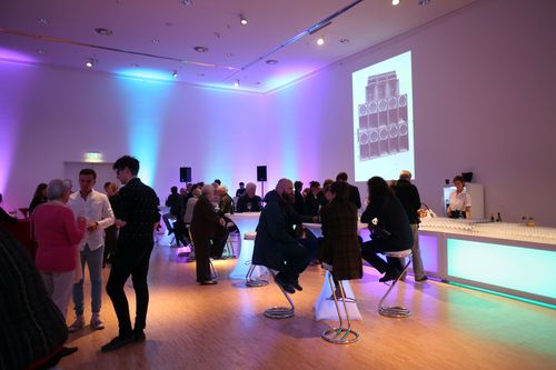 Eröffnung der Ausstellung "Nik Nowak. Echo", GASAG-Kunstpreis 2014, 10.4.2014, Foto: Amin Akhtar Eröffnung der Ausstellung "Nik Nowak. Echo", GASAG-Kunstpreis 2014, 10.4.2014, Foto: Amin Akhtar