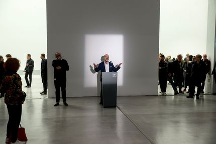 Eröffnung der Ausstellung "Monica Bonvicini. 3612,54 m³ vs 0,05 m³" in der Berlinischen Galerie, 15.9.2017, Foto: Harry Schnitger Eröffnung der Ausstellung "Monica Bonvicini. 3612,54 m³ vs 0,05 m³" in der Berlinischen Galerie, 15.9.2017, Foto: Harry Schnitger