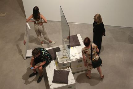 Kick-Off des FSJ-Projekts 2019 "Ich:Du. Du siehst ein Ich, das ich nicht sehe" in der Berlinischen Galerie, 12.6.2019, Foto: Leander Wiesner Kick-Off des FSJ-Projekts 2019 "Ich:Du. Du siehst ein Ich, das ich nicht sehe" in der Berlinischen Galerie, 12.6.2019, Foto: Leander Wiesner