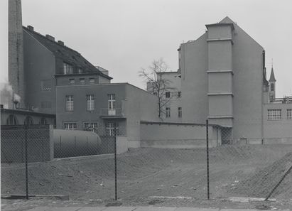 Michael Schmidt, from the series Berlin-Wedding (Bergstraße/Lazarus-Krankenhaus), 1977 Michael Schmidt, from the series Berlin-Wedding (Bergstraße/Lazarus-Krankenhaus), 1977