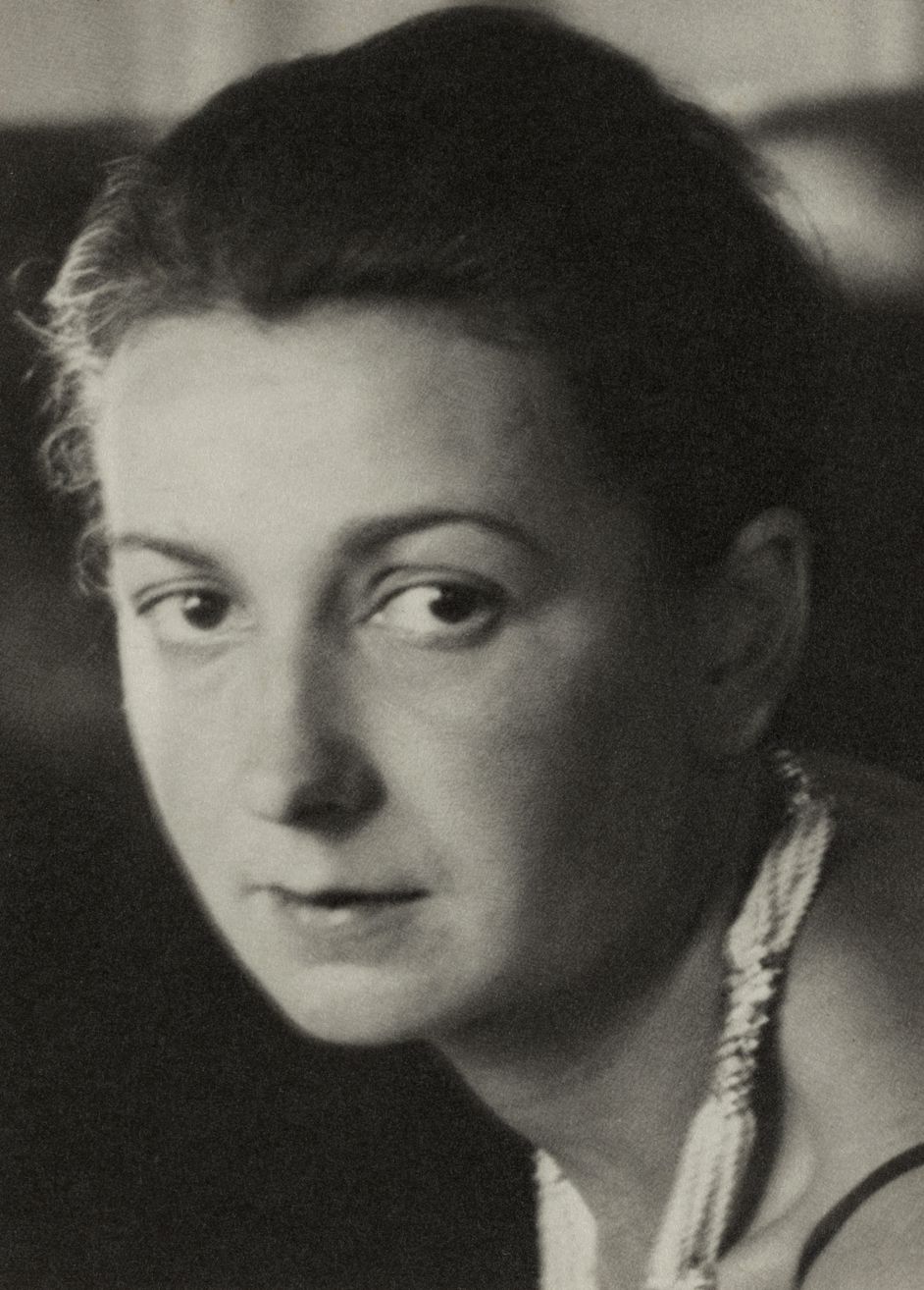 Photographer unknown, Portrait of Ruth Hildegard Geyer-Raack, c. 1930 