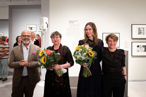 Dr. Thomas Köhler (Direktor Berlinische Galerie), Katia Reich (Kuratorin der Ausstellung und Leitung Fotografische Sammlung), Lily und Frieda von Wild (Estate Sibylle Bergemann)