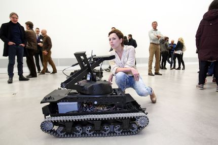 Eröffnung der Ausstellung "Nik Nowak. Echo", GASAG-Kunstpreis 2014, 10.4.2014, Foto: Amin Akhtar Eröffnung der Ausstellung "Nik Nowak. Echo", GASAG-Kunstpreis 2014, 10.4.2014, Foto: Amin Akhtar