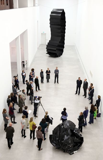 Eröffnung der Ausstellung "Katja Strunz. Drehmoment (Viel Zeit, wenig Raum). Vattenfall Contemporary 2013" in der Berlinischen Galerie, 25.4.2013, Foto: Jirka Jansch Eröffnung der Ausstellung "Katja Strunz. Drehmoment (Viel Zeit, wenig Raum). Vattenfall Contemporary 2013" in der Berlinischen Galerie, 25.4.2013, Foto: Jirka Jansch
