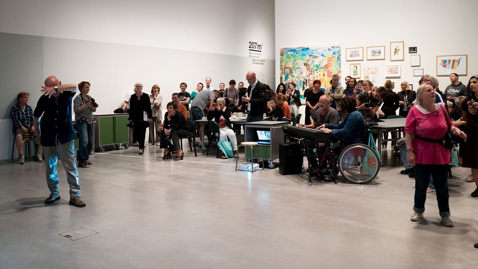 Eröffnung der Ausstellung "Standortwechsel" in "207 m². Raum für Aktion und Kooperation" in der Berlinischen Galerie, 2019, Foto: Catrin Schmitt