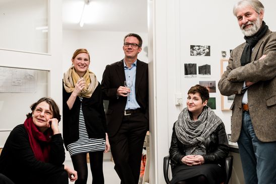 Freunde der Berlinischen Galerie besuchen die Fotografin Loredana Nemes in ihrem Studio, 26.2.2016, Foto: Hannes Wiedemann