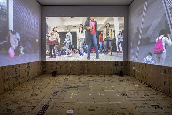 Videoarbeit Come to me, Paradise