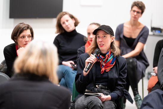 The Art Educator's Talk am 17.10.19 in 207m², Moderation: Gila Kolb und Konstanze Schütze, Gäste: Christiane Hamacher, Paula Marie Kanefendt und Marie Newid, © Foto: Harry Schnitger