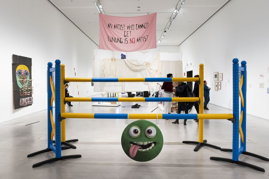 Ausstellungsansicht „Klassenfragen – Kunst und ihre Produktionsbedingungen“, Berlinische Galerie