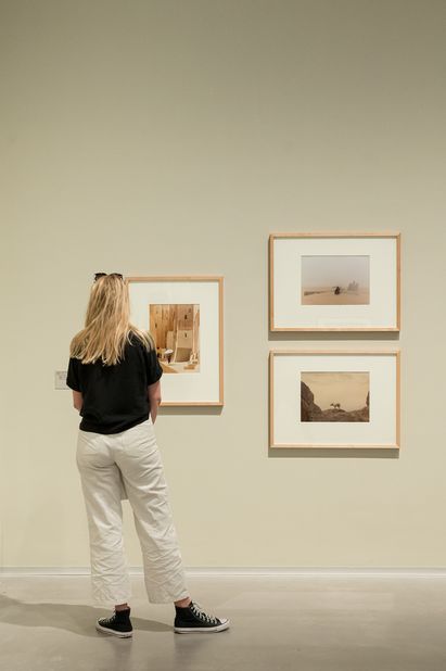 Ausstellungsansicht „Sibylle Bergemann. Stadt Land Hund, Fotografien 1966-2010“ Foto: © Harry Schnitger Ausstellungsansicht „Sibylle Bergemann. Stadt Land Hund, Fotografien 1966-2010“ Foto: © Harry Schnitger
