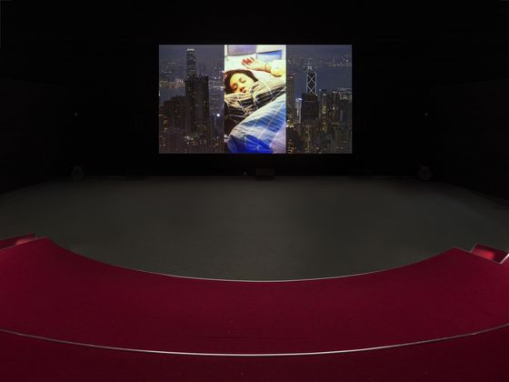 Ausstellungsansicht der Videoarbeit im IBB-Videoraum