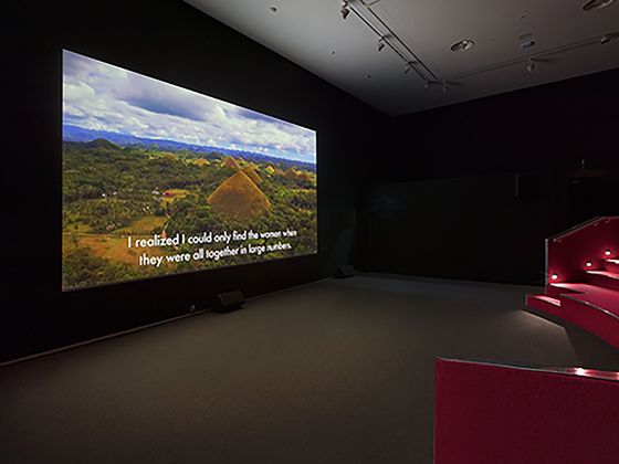 Ausstellungsansicht der Videoarbeit im IBB-Videoraum