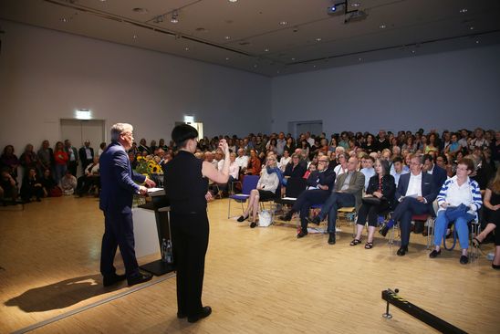 Eröffnung der Ausstellung "Dada Afrika. Dialog mit dem Fremden" in der Berlinischen Galerie, 4.8.2016, Foto: Amin Akhtar