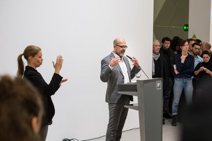 Eröffnung der Ausstellung "Carsten Nicolai. Tele" in der Berlinischen Galerie, 22.3.2018, Foto: Harry Schnitger Eröffnung der Ausstellung "Carsten Nicolai. Tele" in der Berlinischen Galerie, 22.3.2018, Foto: Harry Schnitger
