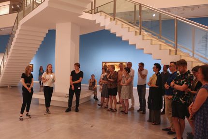 Kick-Off des FSJ-Projekts 2019 "Ich:Du. Du siehst ein Ich, das ich nicht sehe" in der Berlinischen Galerie, 12.6.2019, Foto: Martin von Piechowski Kick-Off des FSJ-Projekts 2019 "Ich:Du. Du siehst ein Ich, das ich nicht sehe" in der Berlinischen Galerie, 12.6.2019, Foto: Martin von Piechowski