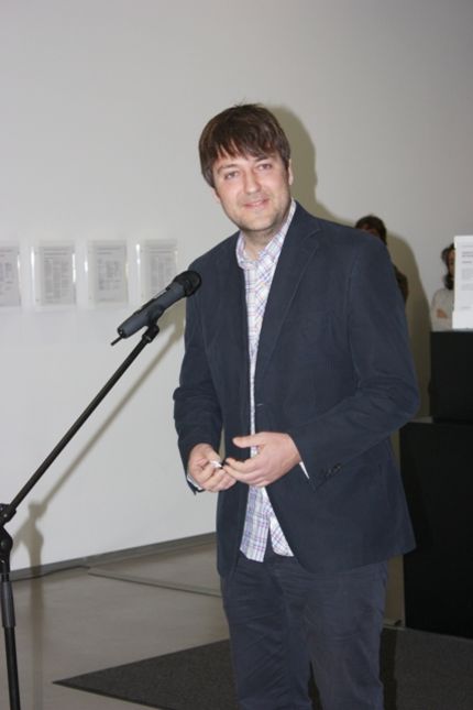 Eröffnung der Ausstellung "Ignacio Uriarte. Acht Stunden zählen" in der Berlinischen Galerie, 3.5.2014, Foto: Carolin Wagner Eröffnung der Ausstellung "Ignacio Uriarte. Acht Stunden zählen" in der Berlinischen Galerie, 3.5.2014, Foto: Carolin Wagner