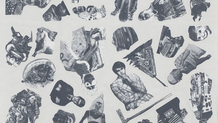 Foto einer Tattoobogen-Edition von Marc Brandenburg mit verschiedenen foto-realistischen schwarz-weiß-Zeichnungen.