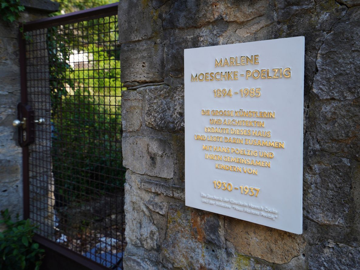 Gedenktafel für Marlene Moeschke-Poelzig