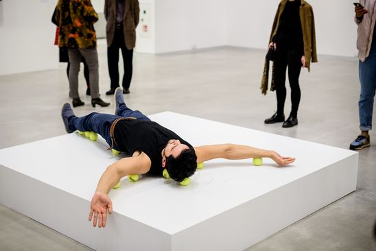 Preview der Ausstellung "Erwin Wurm. Bei Mutti" für Freund*innen der Berlinischen Galerie aus dem Förderverein, 13.4.2016, Foto: Hannes Wiedemann