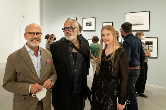 Dr. Thomas Köhler (Direktor Berlinische Galerie), Sven Marquardt (Fotograf) und Juliet Kothe