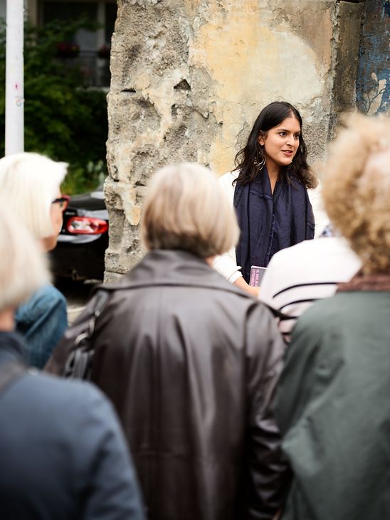 Rundgang auf der 10. Berlin Biennale für Mitglieder des Fördervereins, 13.6.2018, Foto: Hannes Wiedemann