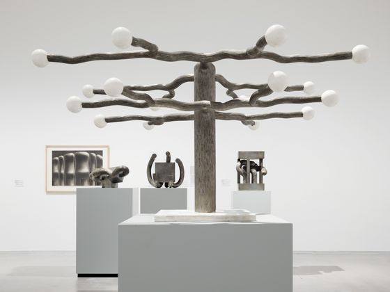 Ausstellungsansicht „Brigitte Meier-Denninghoff. Skulpturen und Zeichnungen 1946-1970“, Berlinische Galerie, Foto: © Roman März