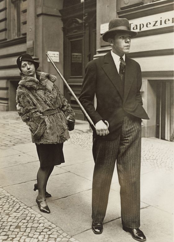 Marta Astfalck-Vietz, Untitled, from the series: Courtesy, undated, © VG Bild-Kunst, Bonn 2025