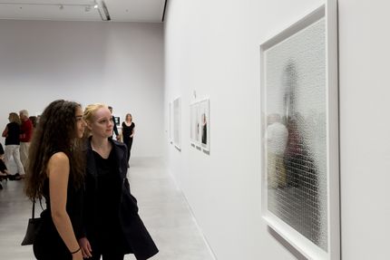 Eröffnung der Ausstellung "Loredana Nemes. Gier Angst Liebe" in der Berlinischen Galerie, 21.6.2018, Foto: Harry Schnitger Eröffnung der Ausstellung "Loredana Nemes. Gier Angst Liebe" in der Berlinischen Galerie, 21.6.2018, Foto: Harry Schnitger