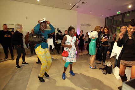 Eröffnung der Ausstellung "Dada Afrika. Dialog mit dem Fremden" in der Berlinischen Galerie, 4.8.2016, Foto: Amin Akhtar Eröffnung der Ausstellung "Dada Afrika. Dialog mit dem Fremden" in der Berlinischen Galerie, 4.8.2016, Foto: Amin Akhtar