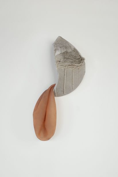Nina Canell, Drag Out, 2021, Foto: © Antonio Maniscalco Nina Canell, Drag Out, 2021, Foto: © Antonio Maniscalco