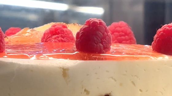 Aufnahme aus der Videoarbeit der Künstlerin Stéphanie Lagarde