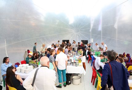 Diskursives Dinner im Küchenmonument, 17.9.2014, Foto: Jirka Jansch Diskursives Dinner im Küchenmonument, 17.9.2014, Foto: Jirka Jansch