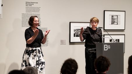 Katia Reich (Kuratorin der Ausstellung und Leitung Fotografische Sammlung)