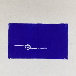 Gif mit blauem Papier