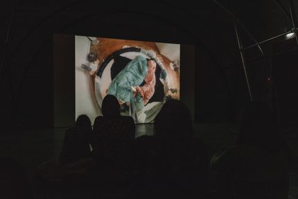 Eröffnung von "Raphaela Vogel. Son of a Witch" in der Berlinischen Galerie im Rahmen von Videoart at Midnight, 29.11.2018, Foto: Pauline Ruthe Eröffnung von "Raphaela Vogel. Son of a Witch" in der Berlinischen Galerie im Rahmen von Videoart at Midnight, 29.11.2018, Foto: Pauline Ruthe