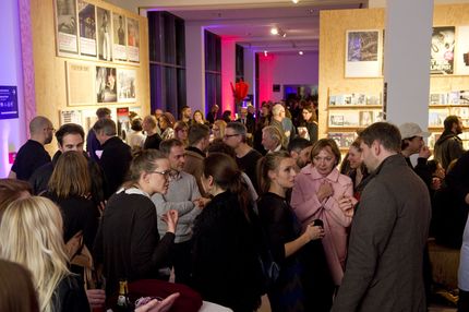 Eröffnung der Ausstellung "Cyrill Lachauer. What do you want here" in der Berlinischen Galerie, 2.11.2017, Foto: Benjamin Pritzkuleit Eröffnung der Ausstellung "Cyrill Lachauer. What do you want here" in der Berlinischen Galerie, 2.11.2017, Foto: Benjamin Pritzkuleit
