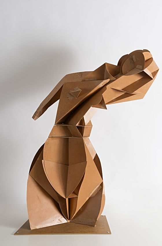 Skulptur von Naum Gabo, Pappe, 117 x 93 x 50 cm