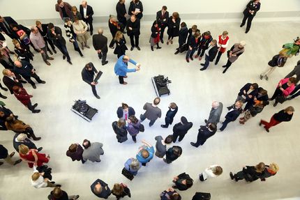 Eröffnung der Ausstellung "Nik Nowak. Echo", GASAG-Kunstpreis 2014, 10.4.2014, Foto: Amin Akhtar Eröffnung der Ausstellung "Nik Nowak. Echo", GASAG-Kunstpreis 2014, 10.4.2014, Foto: Amin Akhtar