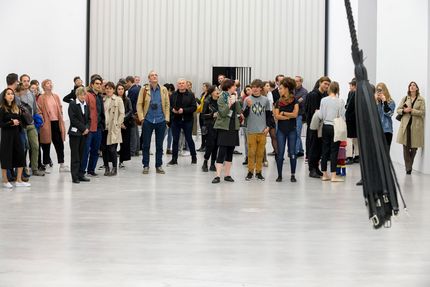 Eröffnung der Ausstellung "Monica Bonvicini. 3612,54 m³ vs 0,05 m³" in der Berlinischen Galerie, 15.9.2017, Foto: Harry Schnitger Eröffnung der Ausstellung "Monica Bonvicini. 3612,54 m³ vs 0,05 m³" in der Berlinischen Galerie, 15.9.2017, Foto: Harry Schnitger