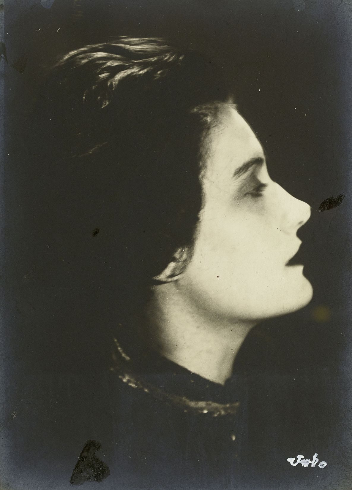 Umbo, Tanja, 1927, © Phyllis Umbehr/Galerie Kicken Berlin/VG Bild-Kunst, Bonn 2020 Umbo, Tanja, 1927, © Phyllis Umbehr/Galerie Kicken Berlin/VG Bild-Kunst, Bonn 2020